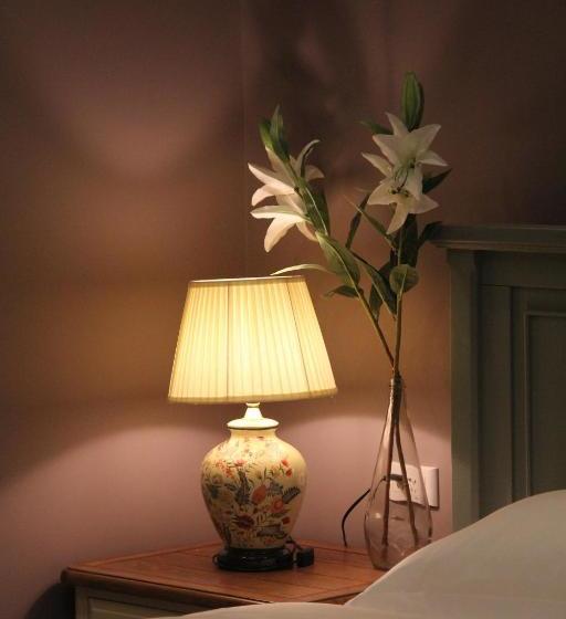 Отель Lingshe Inn