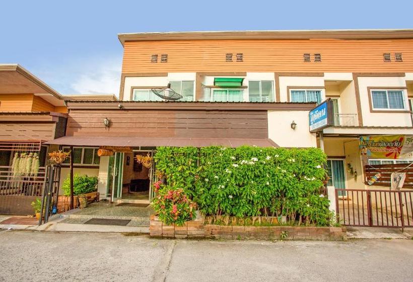 Отель Oyo 640 Baan Phuduan