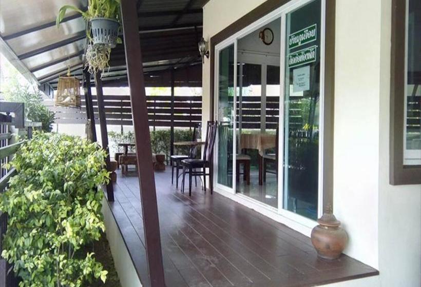 Отель Oyo 640 Baan Phuduan