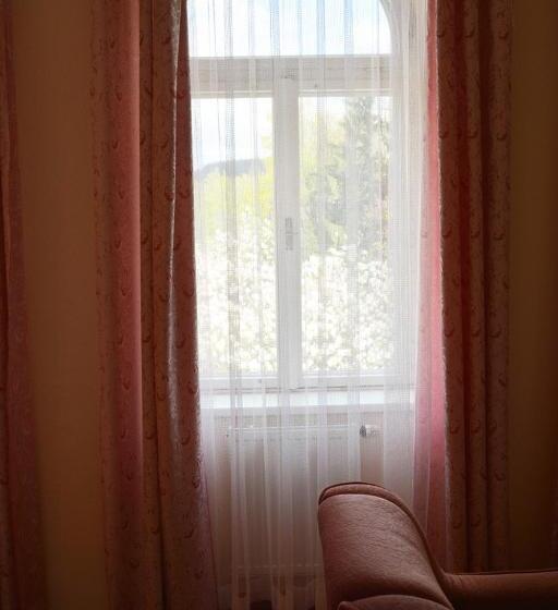 هتل Zámeček Na čeladné