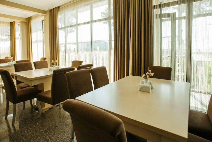 Kobuleti Pearl Of Sea Hotel & Spa