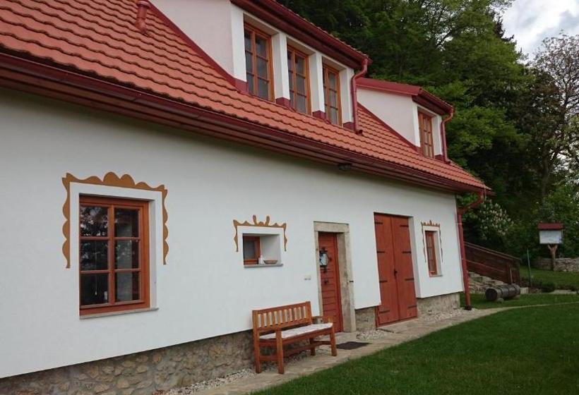 펜션 Hájenka Hraběte Buquoye