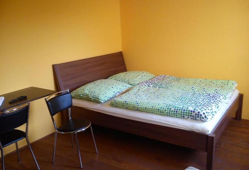 膳宿费 Penzion Pitnerka