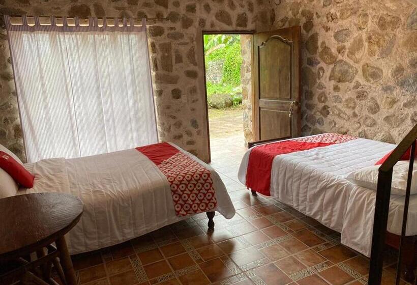 Rancho Hotel El Carmen