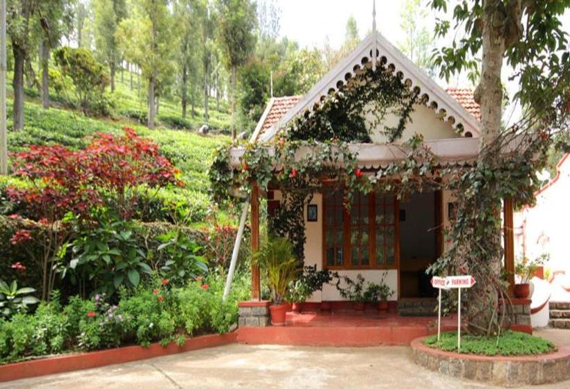 هاستل Mystique Ville