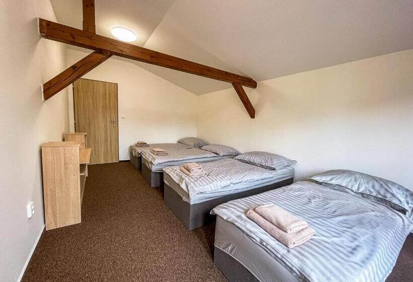 בית מלון כפרי Aldo