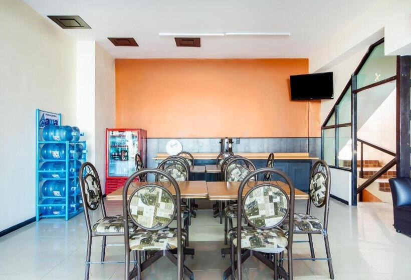 호텔 Es Catedral Torreón