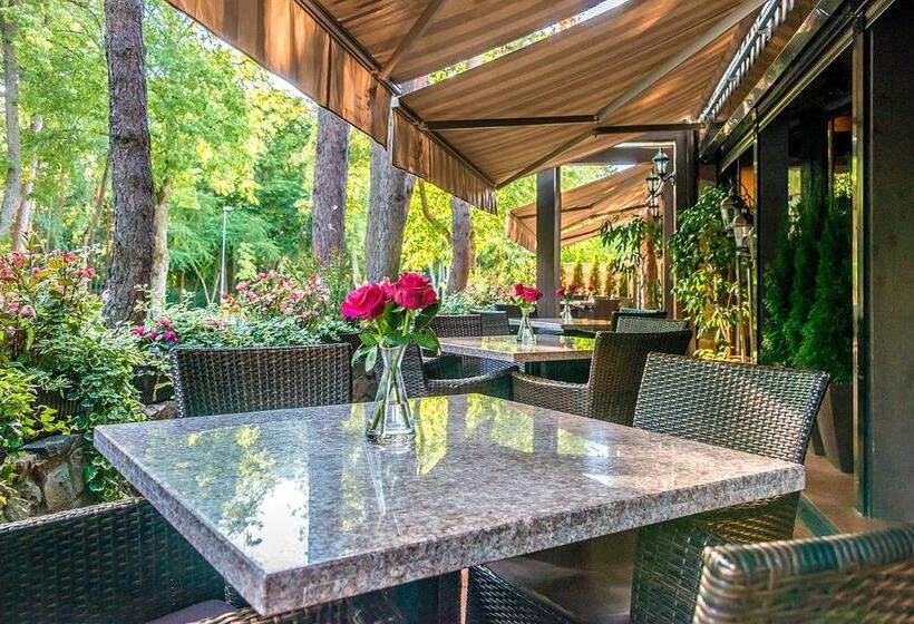 هتل Pušų Paunksnėje