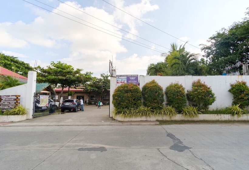 فندق Reddoorz Plus Near Vigan Convention Center