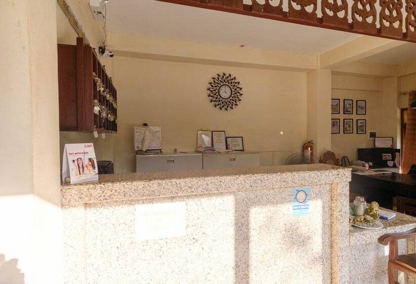 فندق Reddoorz Plus Near Vigan Convention Center