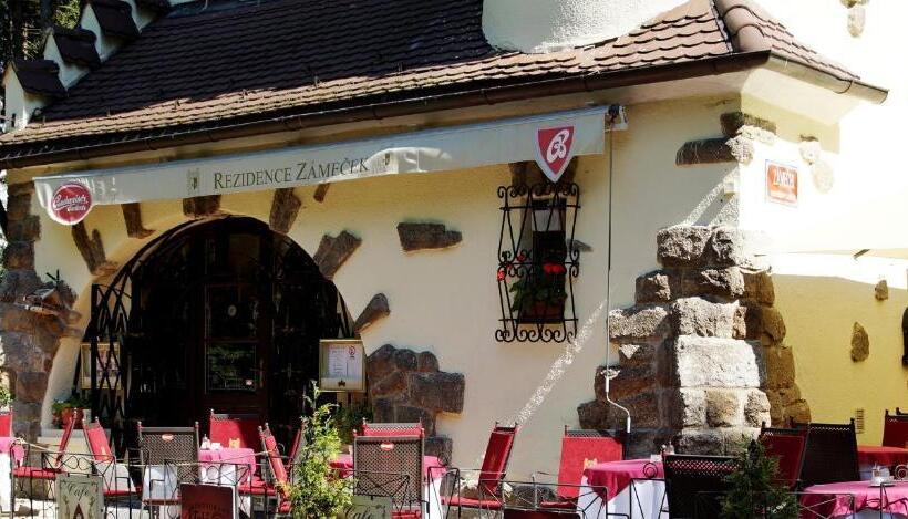 فندق Rezidence Zámeček   Boutique