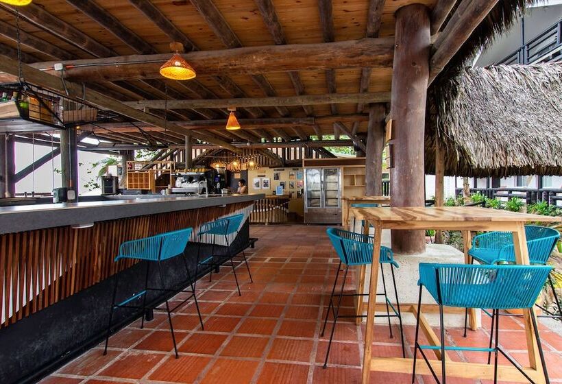 ホテル Selina Palomino