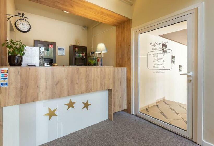 Spare Hotel And Bowling