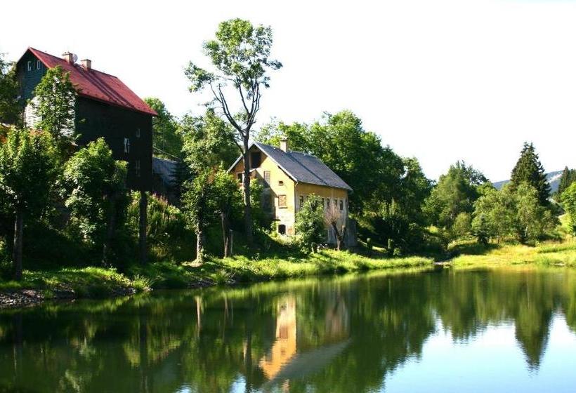 בית מלון כפרי Star 1,2