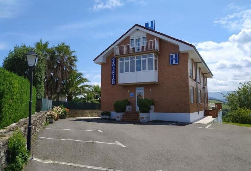 پانسیون Alto Santiago