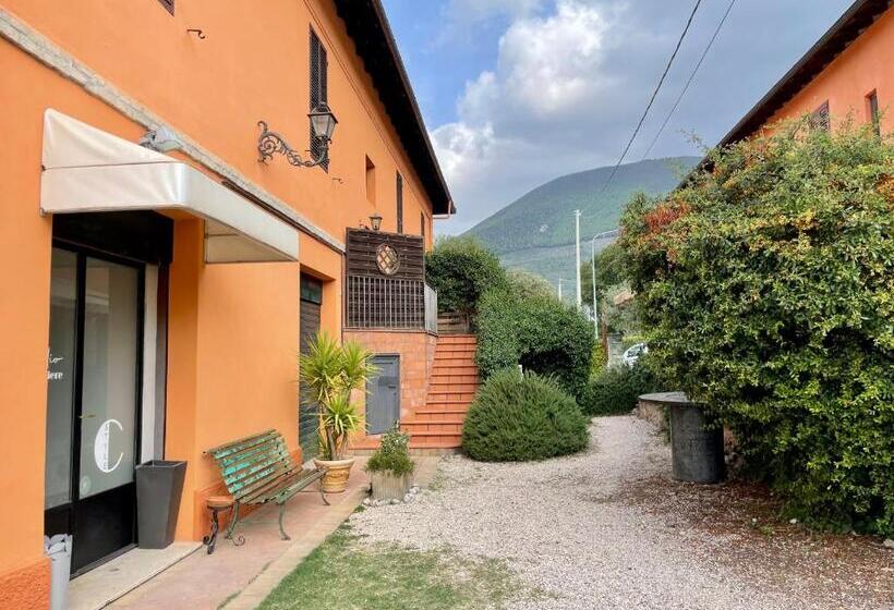 بنسيون Locanda Settecamini