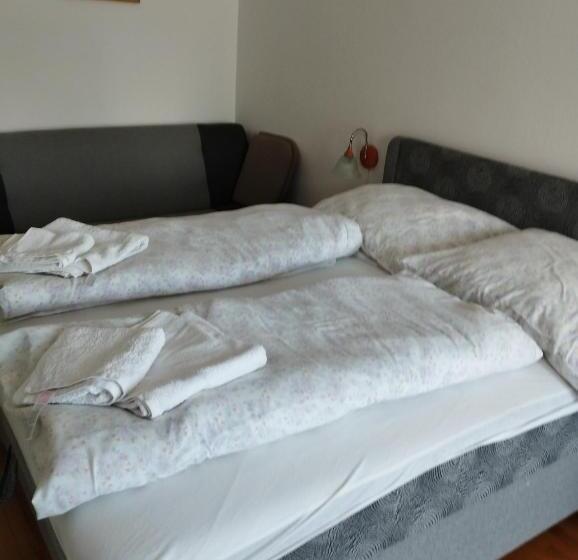 ペンション Paprika Vendégház