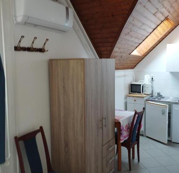 ペンション Paprika Vendégház