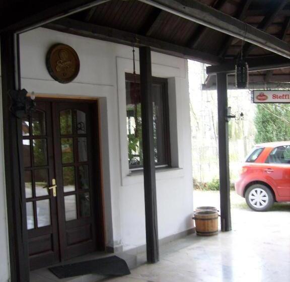 ペンション Paprika Vendégház