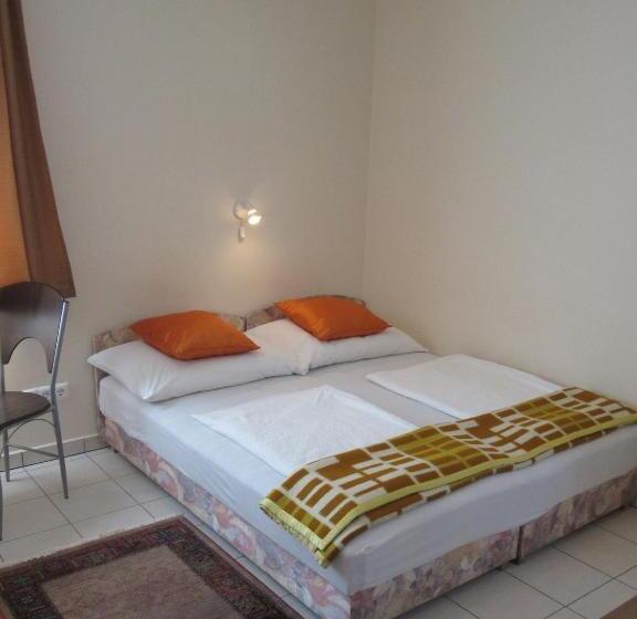 Пансион Süle Apartments & Rooms