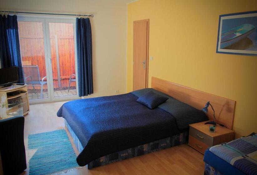 بنسيون Ubytovani Nikol