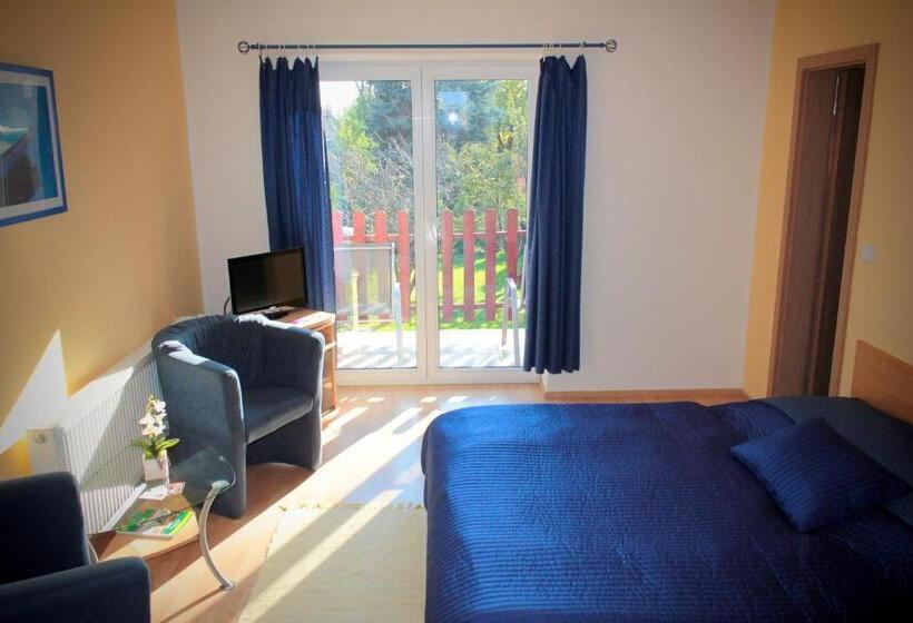 بنسيون Ubytovani Nikol