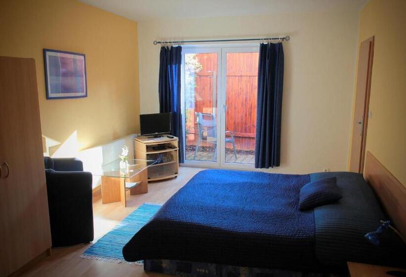 بنسيون Ubytovani Nikol