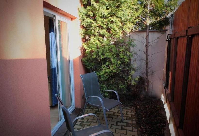 بنسيون Ubytovani Nikol