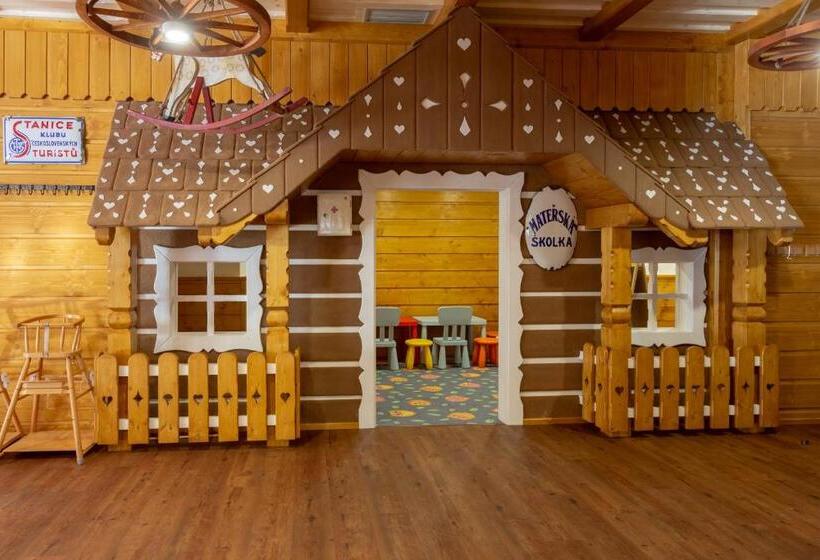 Relax Hotel Valaška