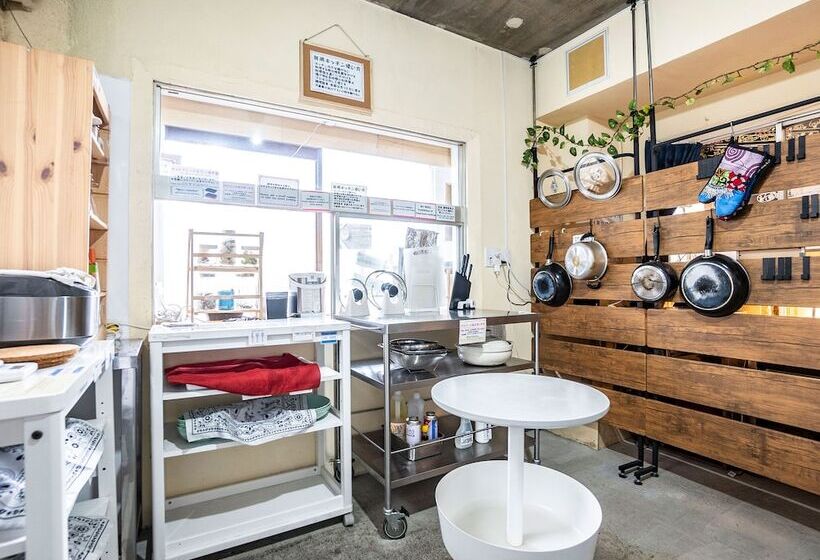 We Home Hostel & Kitchen    Vacation Stay 46044v