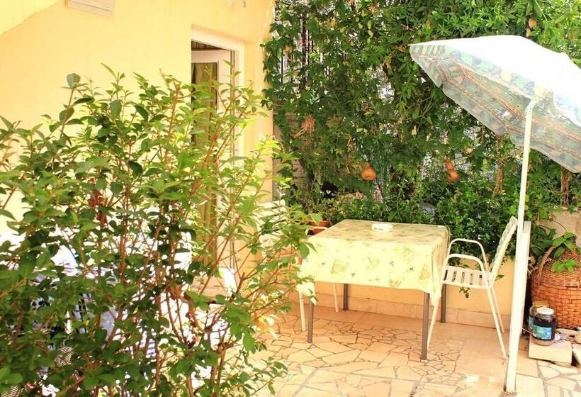 Apartment Orebic 646b