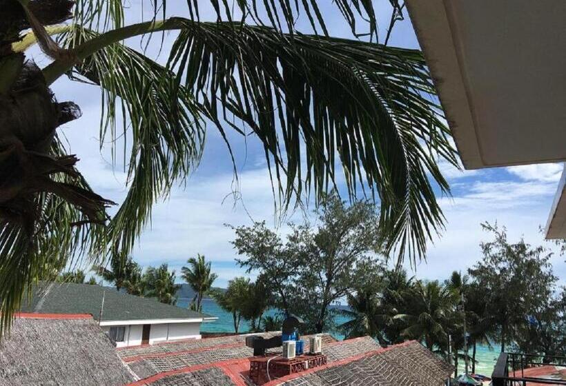 Hotel Alice In Wonderland Beach