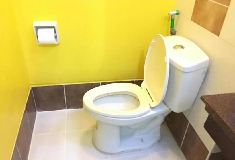 Hotel Alice In Wonderland Beach