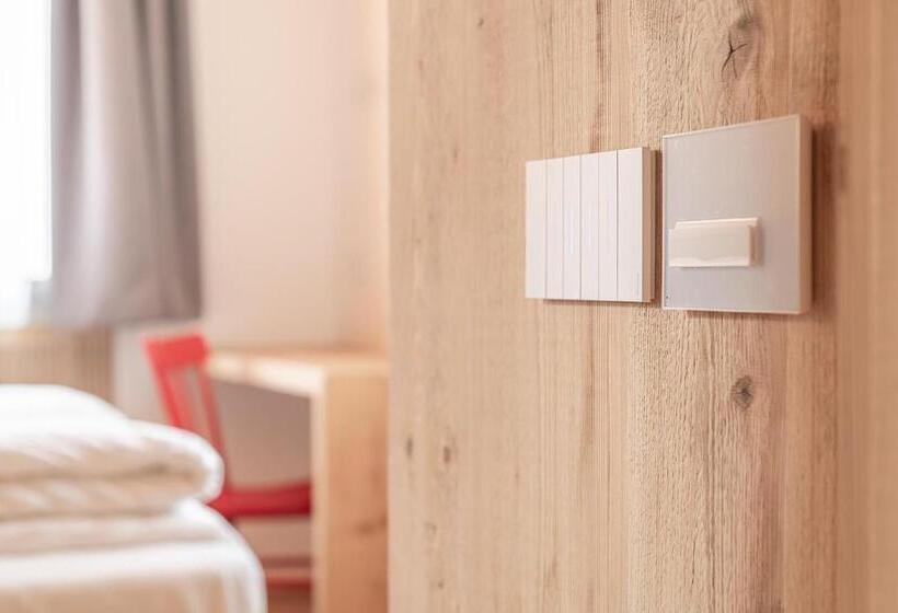 ホテル Alla Stazion Locanda Nelle Dolomiti