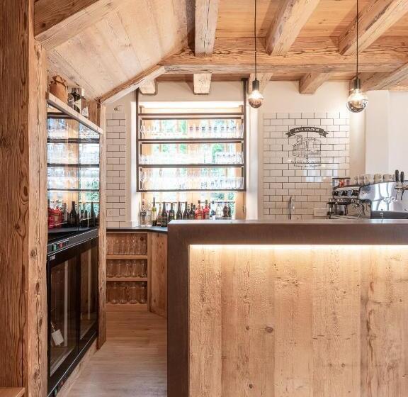 ホテル Alla Stazion Locanda Nelle Dolomiti