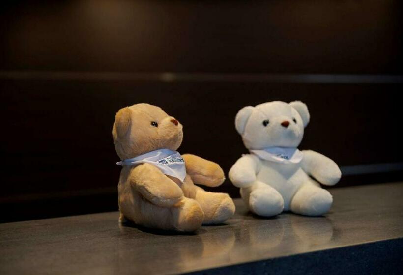 호텔 Best Western Plus Fukuoka Tenjinminami