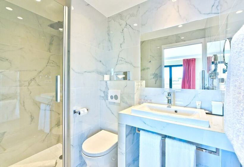 هتل La Villa Port D Antibes & Spa