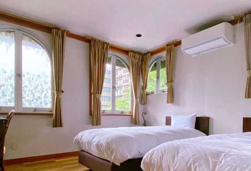 هتل Lodge Atelier