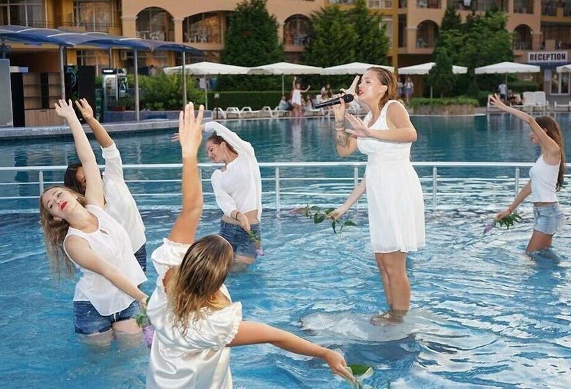 호텔 Midia Family Resort