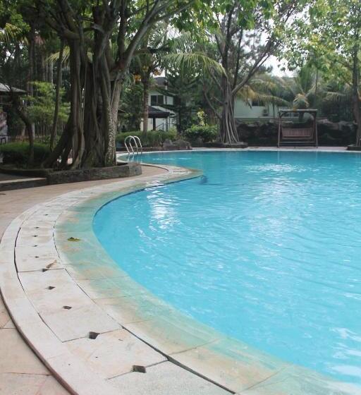 ホテル New Green Sentul Resort