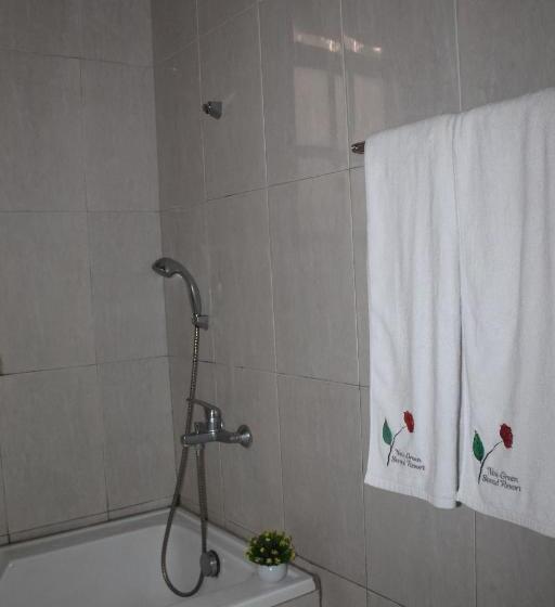 ホテル New Green Sentul Resort