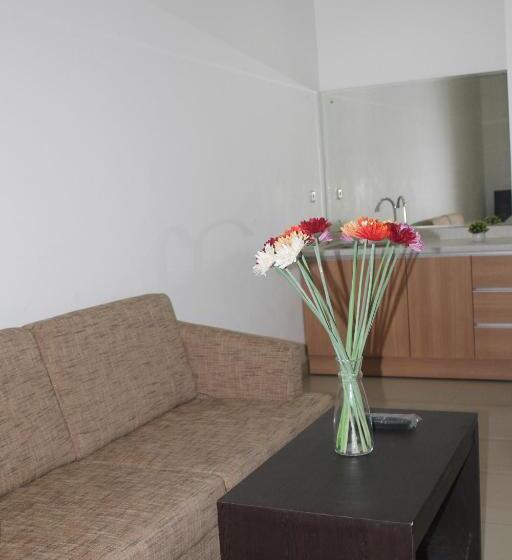 ホテル New Green Sentul Resort