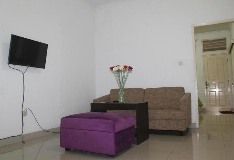 ホテル New Green Sentul Resort