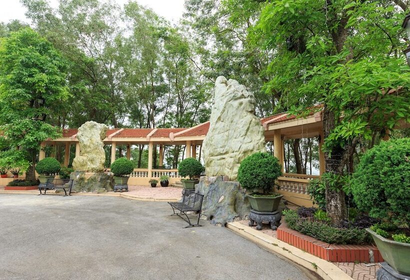 هتل Phoenix Resort Bac Ninh