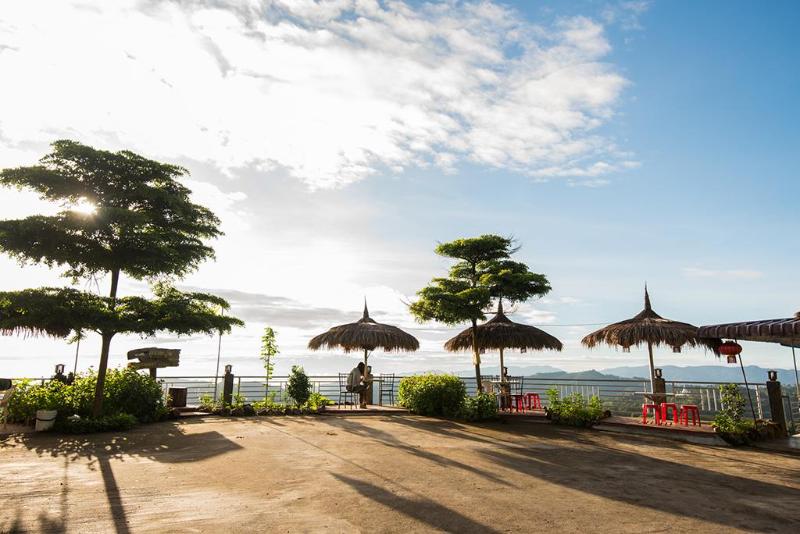 Отель Phumektawan Resort