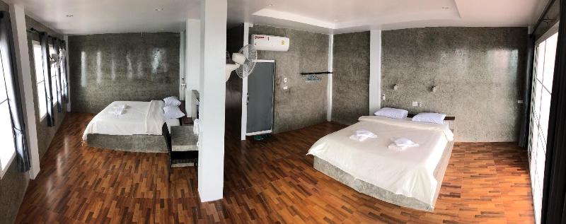 Отель Phumektawan Resort