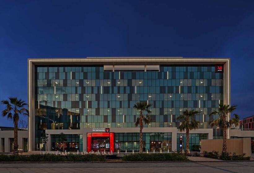 هتل Radisson Red Dubai Silicon Oasis