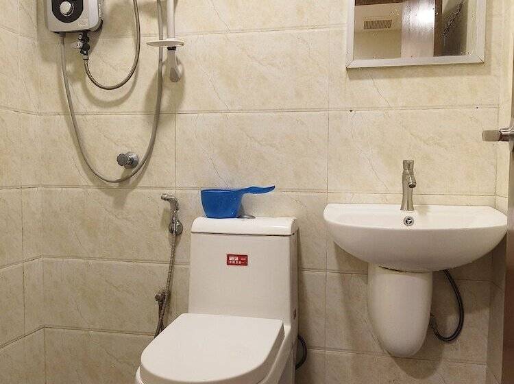 בית מלון כפרי The Pines