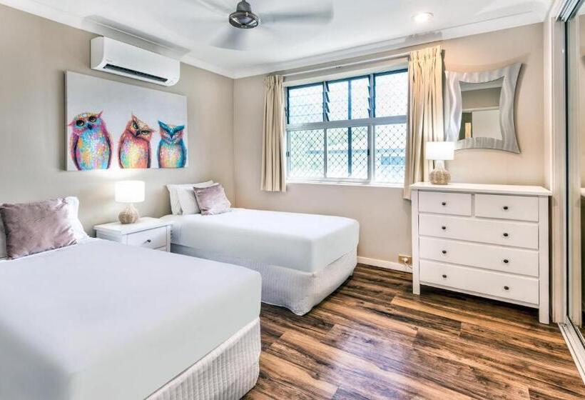 Lagoon Beachfront Lodge 201 On Hamilton Island By Hamorent