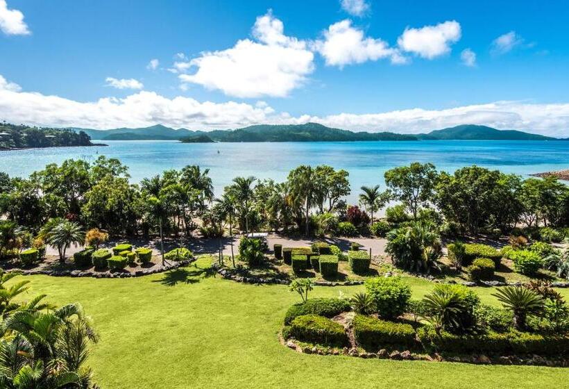 Lagoon Beachfront Lodge 201 On Hamilton Island By Hamorent